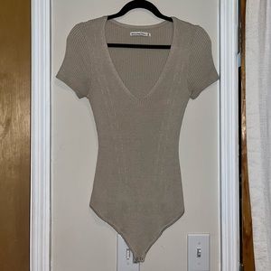 Abercrombie & Fitch Short-Sleeve Bodysuit